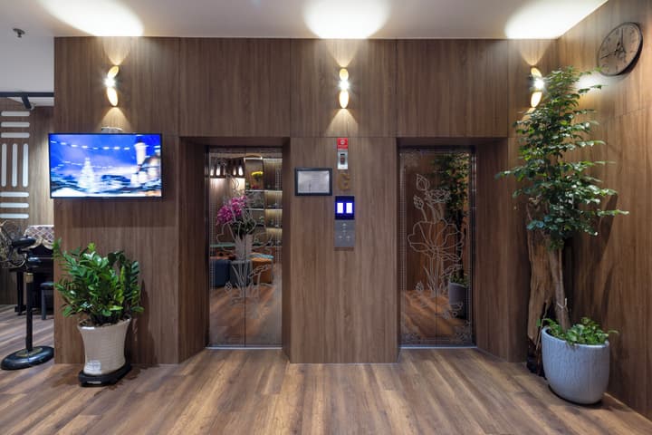 Viet Lotus Saigon Hotel
