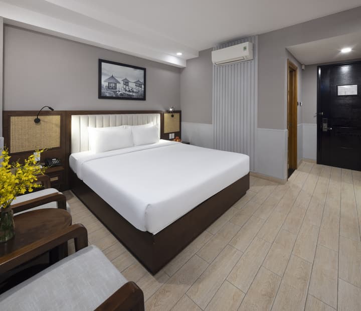 Viet Lotus Saigon Hotel