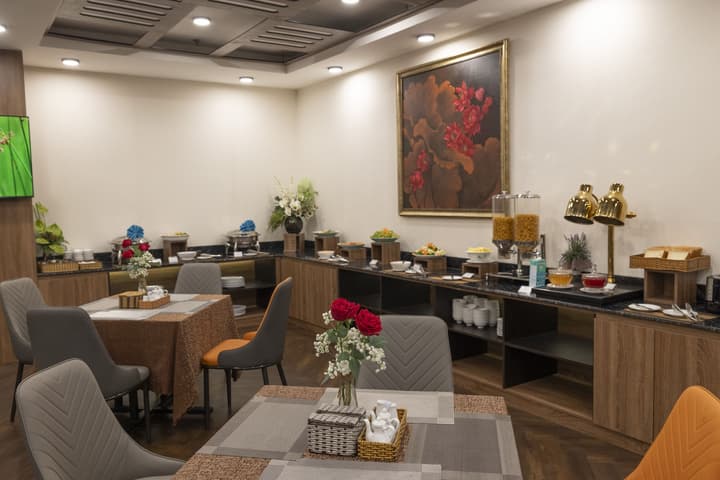 Viet Lotus Saigon Hotel