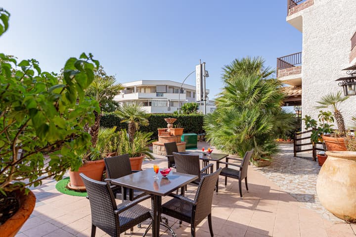 Hotel Villa Piras