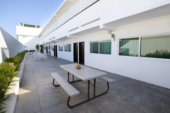 Hotel del Sol