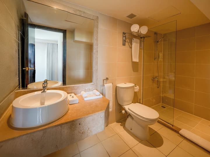 JAZ Neo Sharks Bay - All inclusive