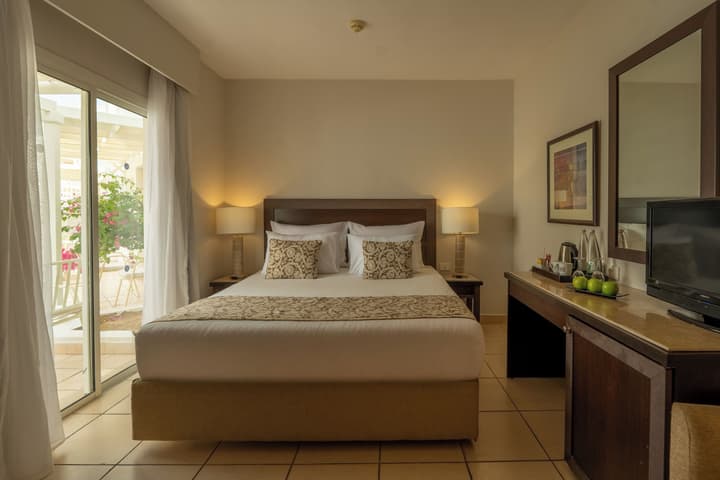 JAZ Neo Sharks Bay - All inclusive