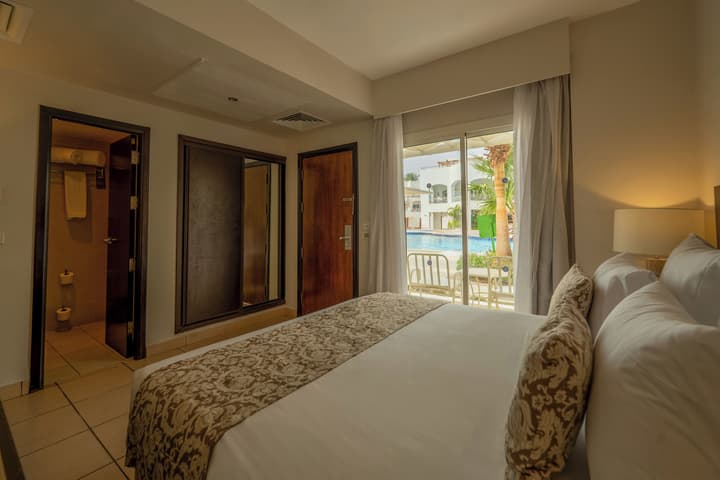 JAZ Neo Sharks Bay - All inclusive