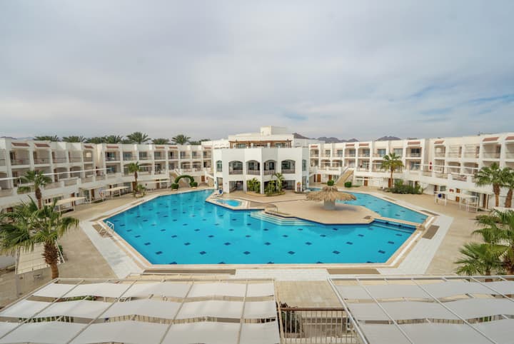 JAZ Neo Sharks Bay - All inclusive