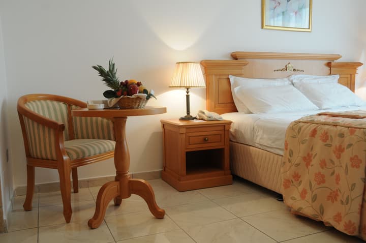 Uptown Hotel Apartments Abu Dhabi by Gewan