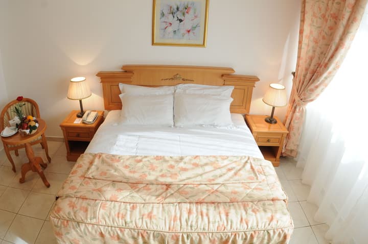 Uptown Hotel Apartments Abu Dhabi by Gewan