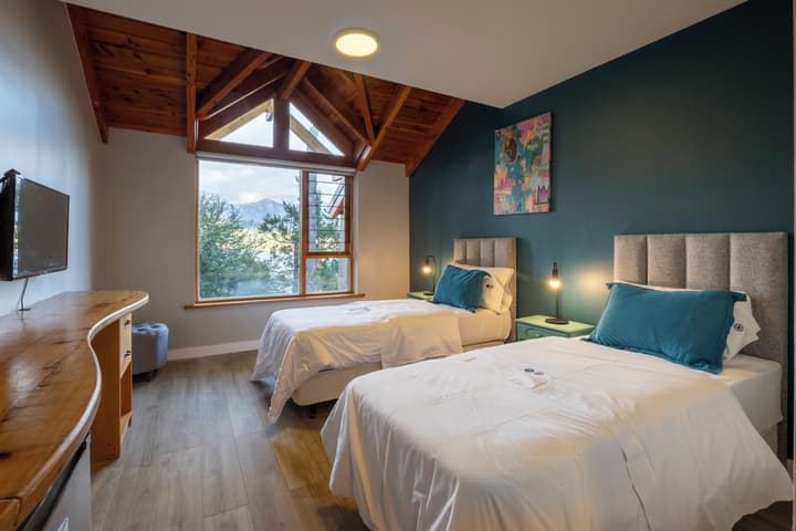 Peninsula Petit Hotel