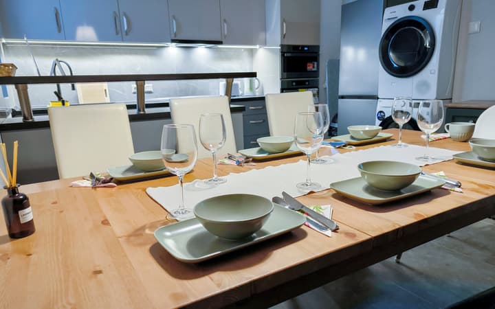 Corvin Point Rooms and Apartments