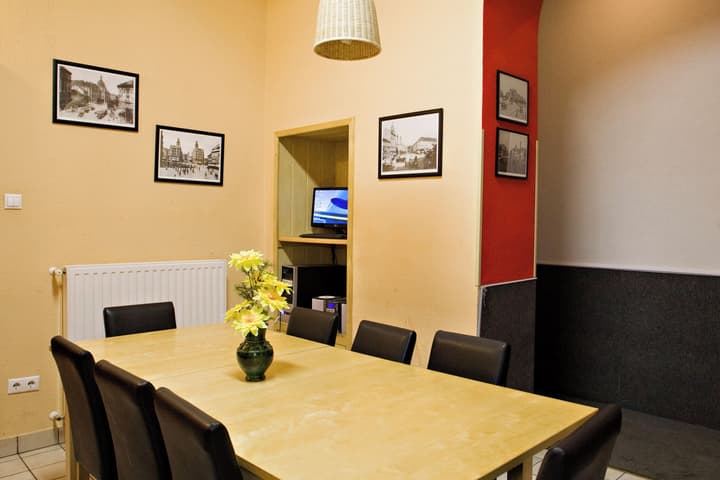 Corvin Point Rooms and Apartments