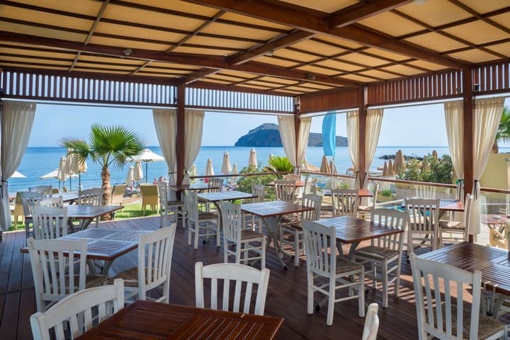 Thalassa Beach Resort - Adults Only