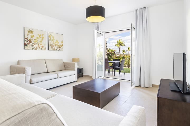 Eden Villas & Apartments
