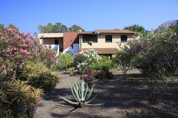 Vulcano Blu Residence