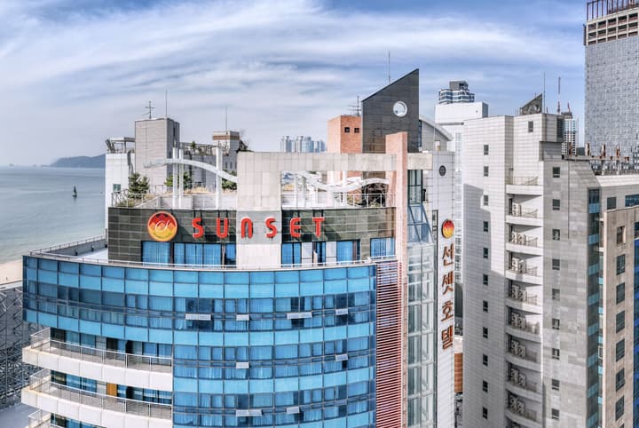 Sunset Hotel