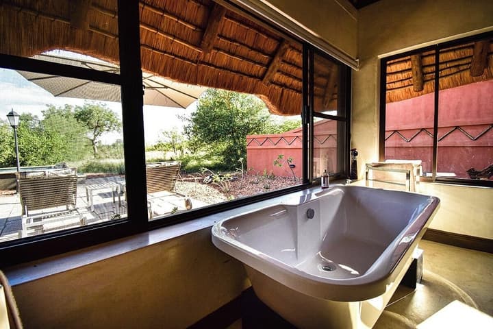 Mohlabetsi Safari Lodge