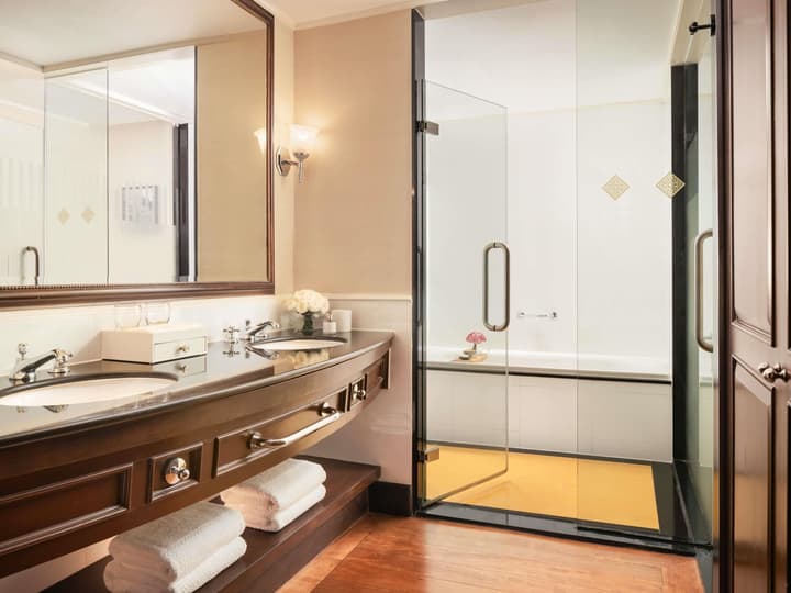 Sofitel Phnom Penh Phokeethra