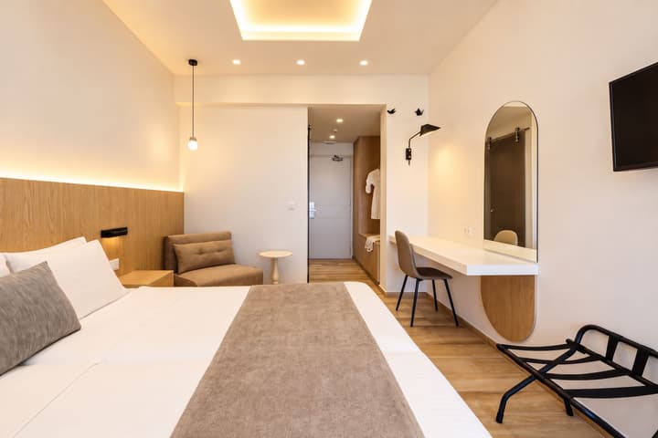 Eleftheria Hotel
