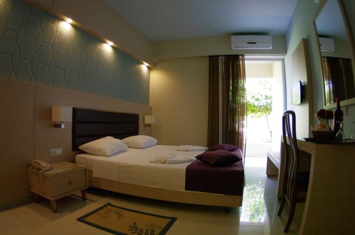Eleftheria Hotel