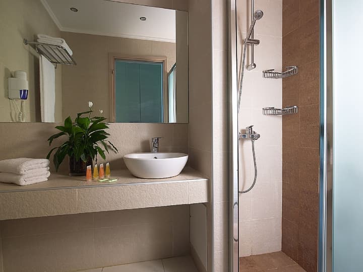 Eleftheria Hotel