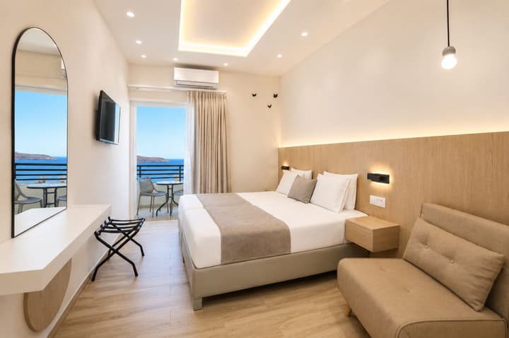 Eleftheria Hotel