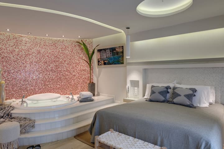 Kouros Art Hotel - Adults Only