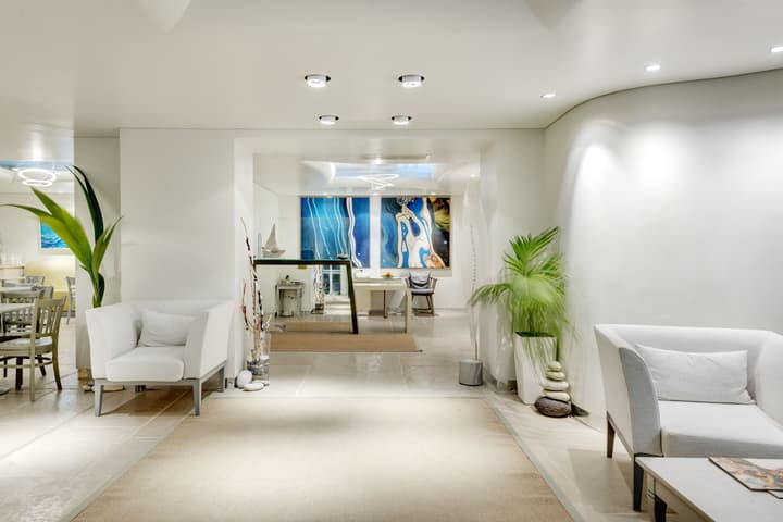 Kouros Art Hotel - Adults Only