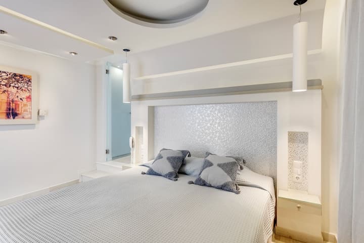 Kouros Art Hotel - Adults Only