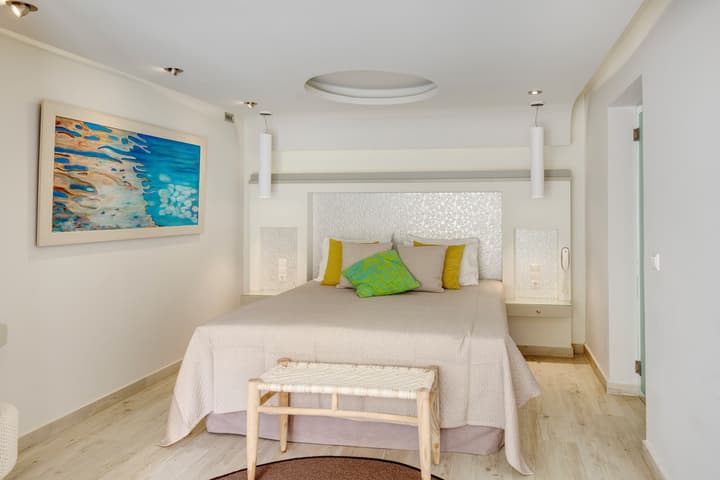 Kouros Art Hotel - Adults Only