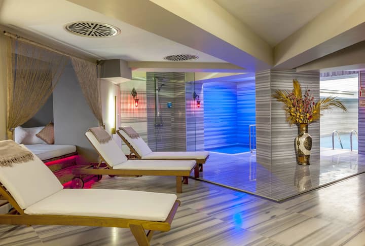 Hotel Sultania - Boutique Class
