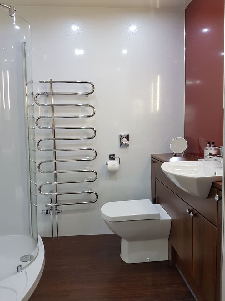 Lauderville Guest House
