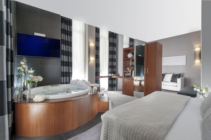 Hotel Metropolis