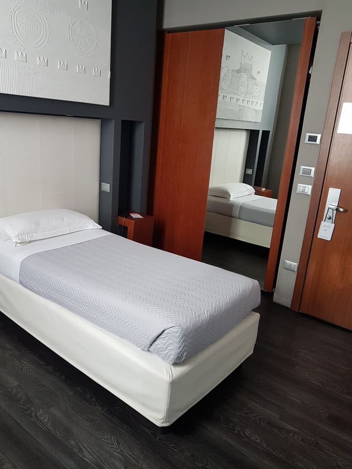Hotel Metropolis