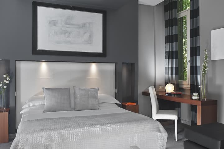 Hotel Metropolis
