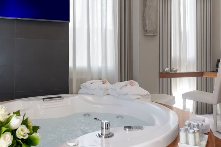 Hotel Metropolis