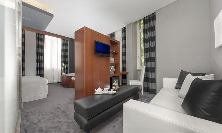 Hotel Metropolis