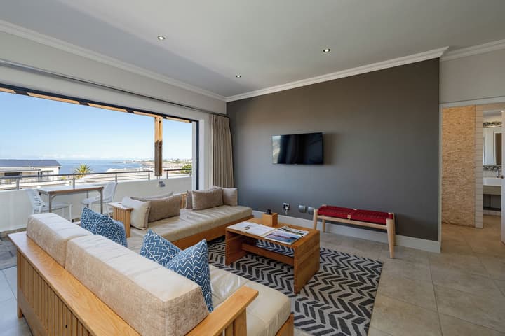 Harbour House Hotel