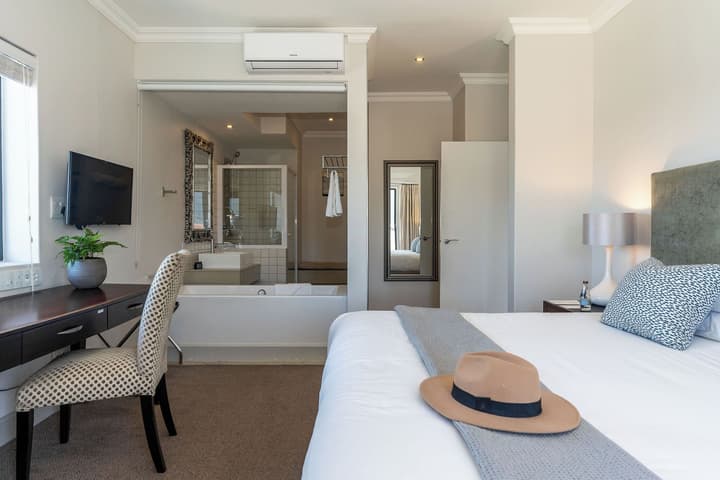 Harbour House Hotel
