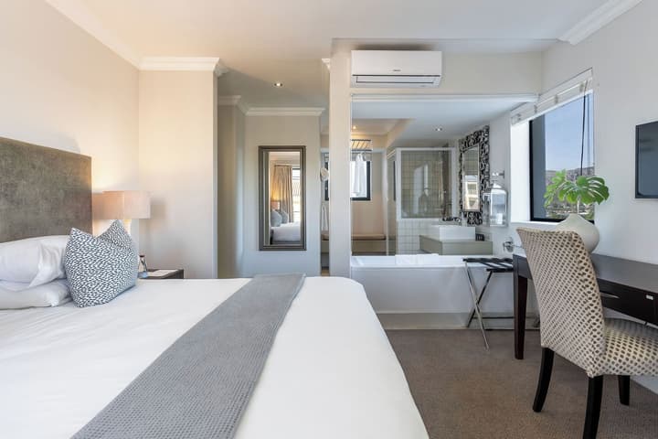 Harbour House Hotel