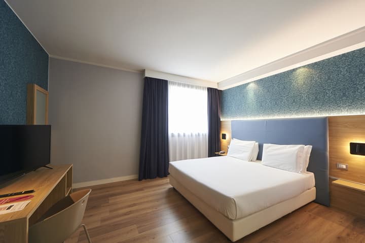 NEO Hotel