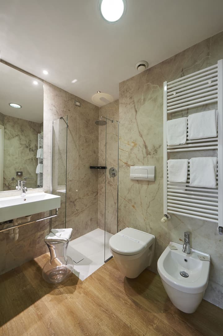 NEO Hotel