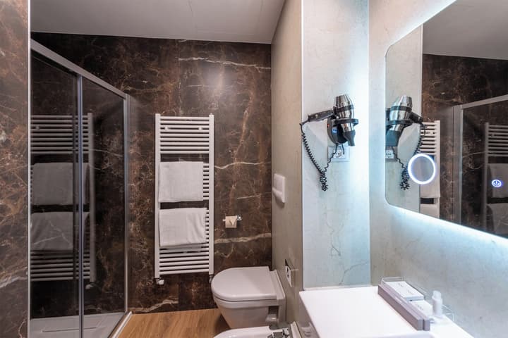 NEO Hotel