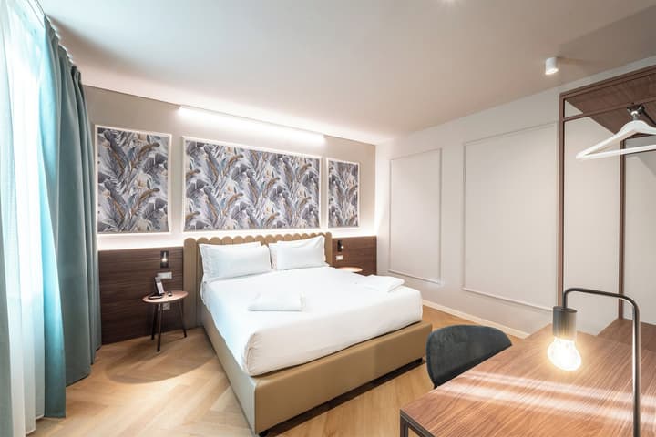 NEO Hotel