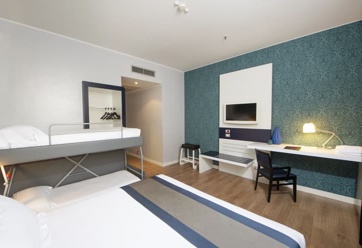 NEO Hotel