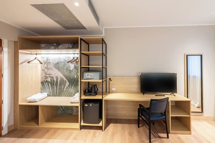 NEO Hotel