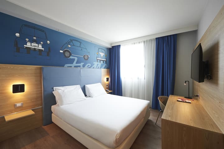 NEO Hotel