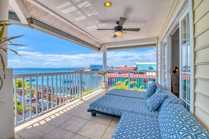 Tropical Suites Hotel