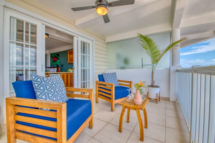 Tropical Suites Hotel