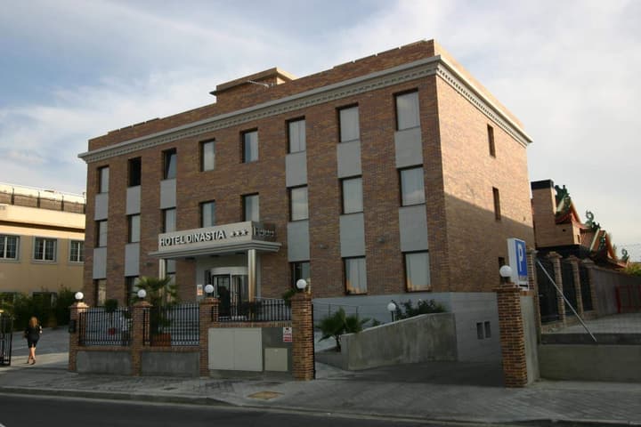 Hotel Dinastía