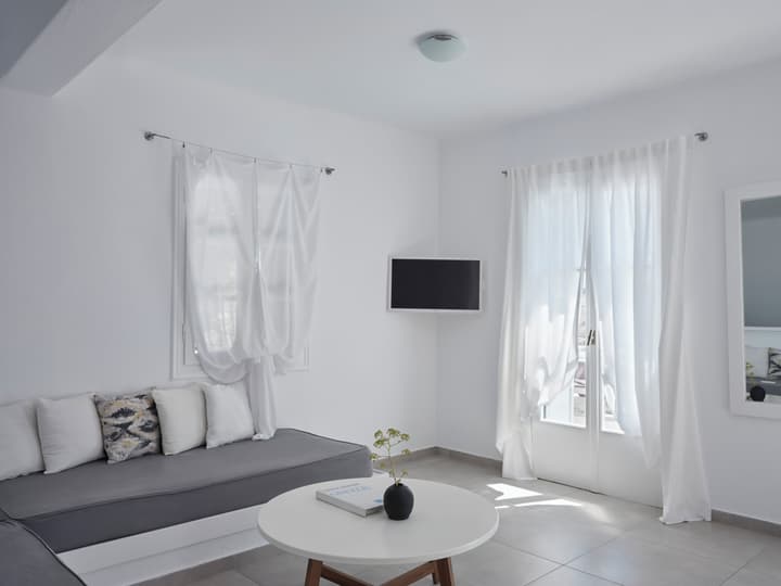 Pietra e Mare - Mykonos Moments by Mr and Mrs White