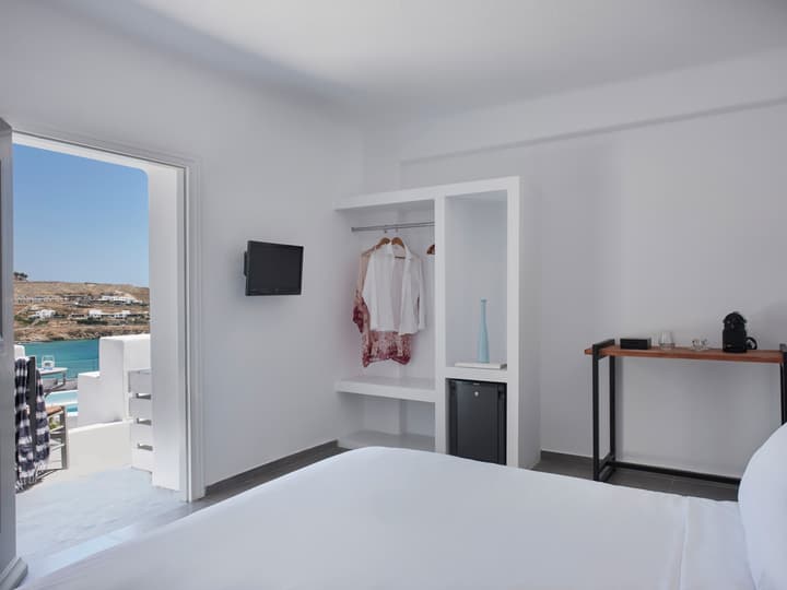 Pietra e Mare - Mykonos Moments by Mr and Mrs White